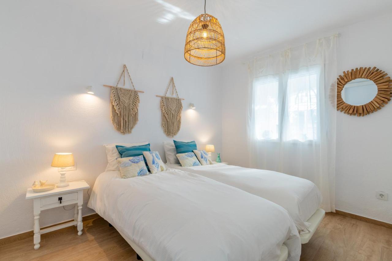 El Pinito Moraira Villa Bagian luar foto